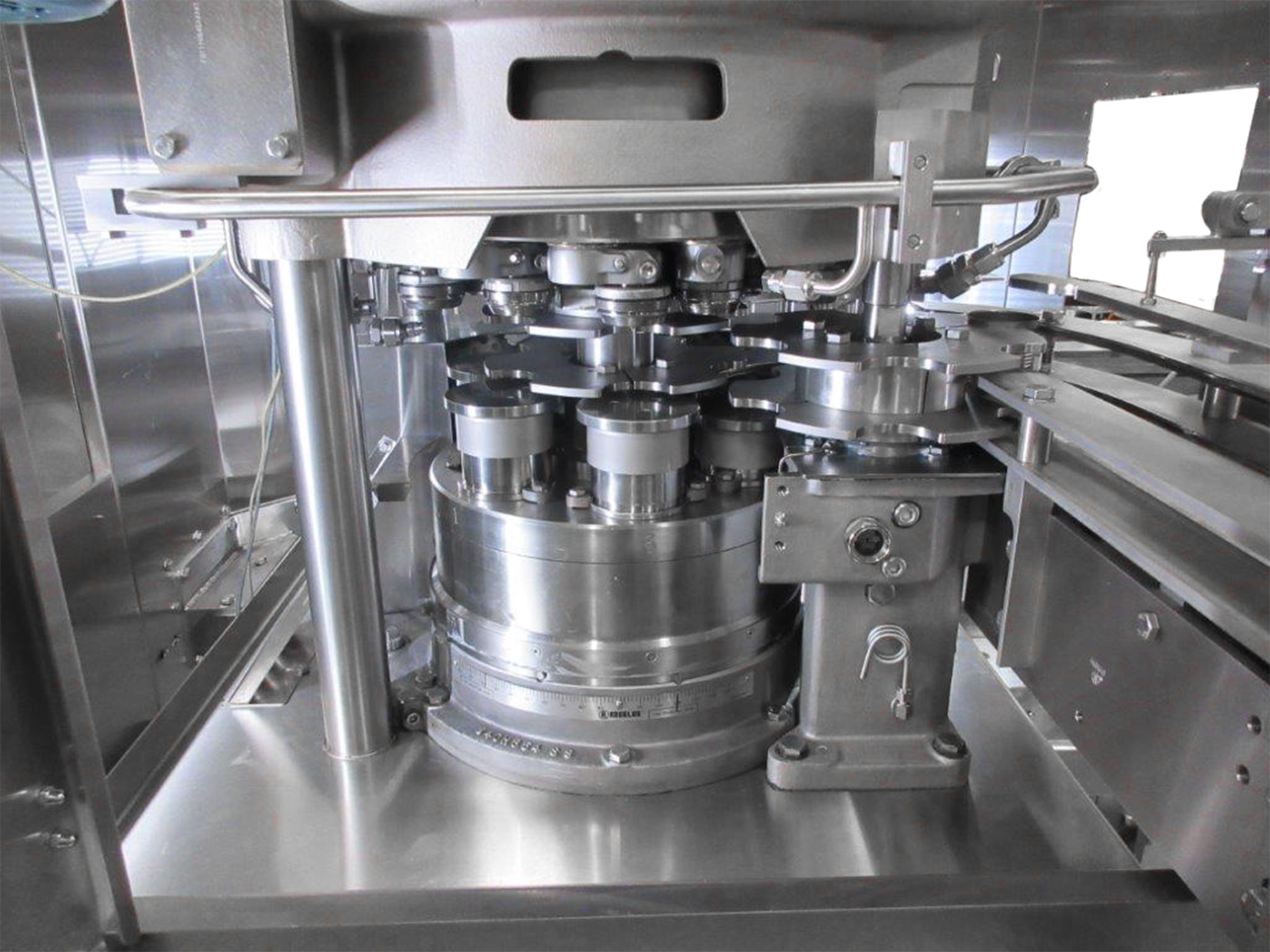 Angelus 61H-Seaming Tower